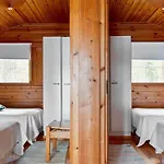 Lahdenpohja- Vaikon Loma 7 By Interhome